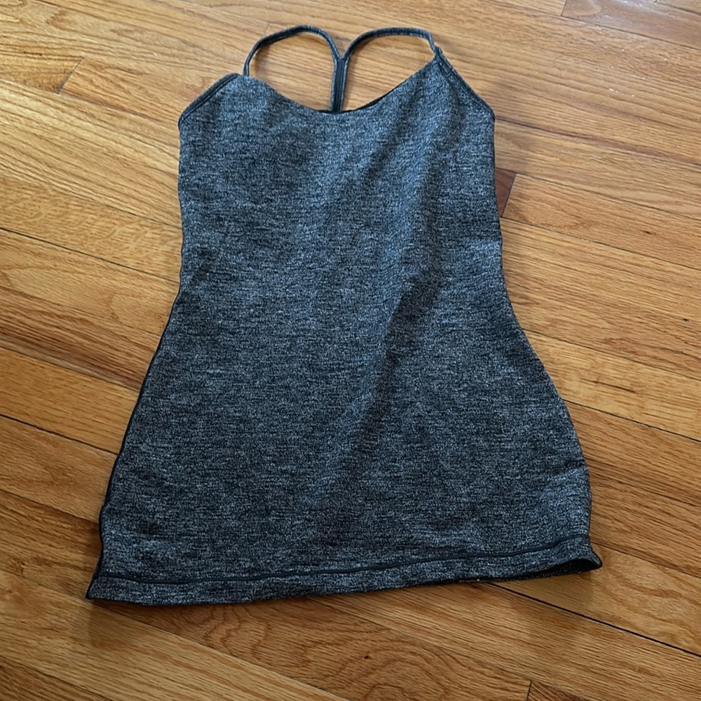 gray lulu tank